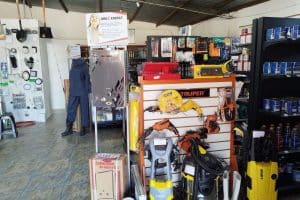 Ferreterías en Cerro Largo, Uruguay: Guía Completa de Horarios, Marcias y Ofertas